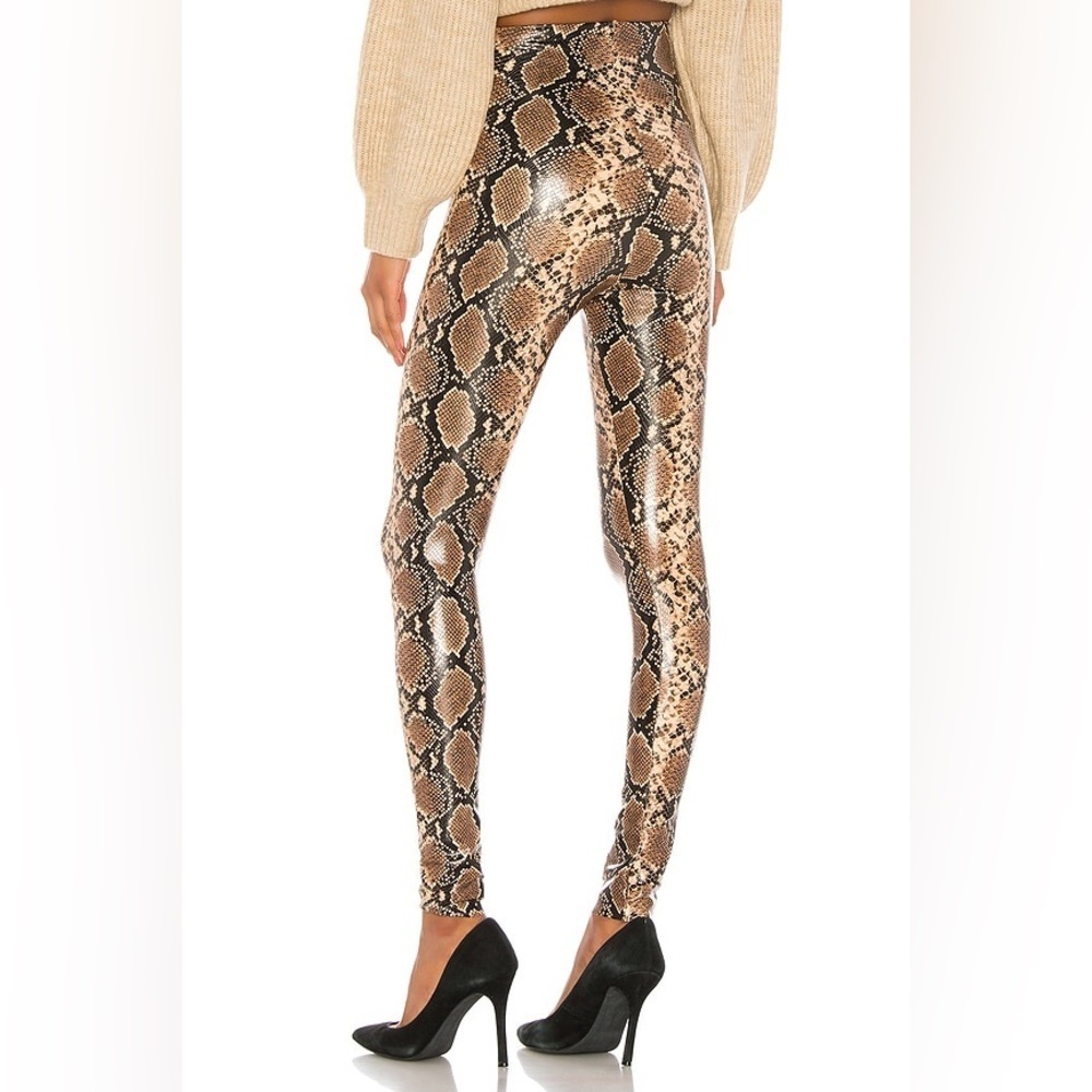 Commando Faux Leather Control Smoothing Legging In Cocoa Python XS - Picture 2 of 15